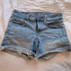 American Eagle-Super super stretch Size:4